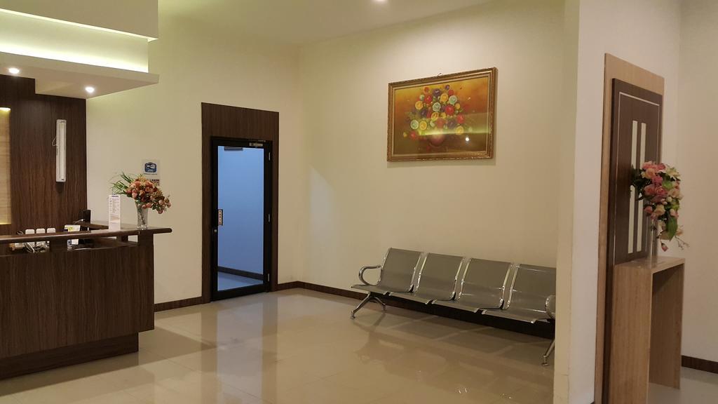 Focus Hotel Jacarta Exterior foto